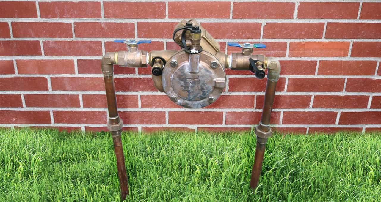 16.5''W x 20''H for Outdoor Pipe/ Irrigation Backflow Valve/ Sprinkler Valve Backflow Preventer Insulation Cover for Winter Freeze Protection 
